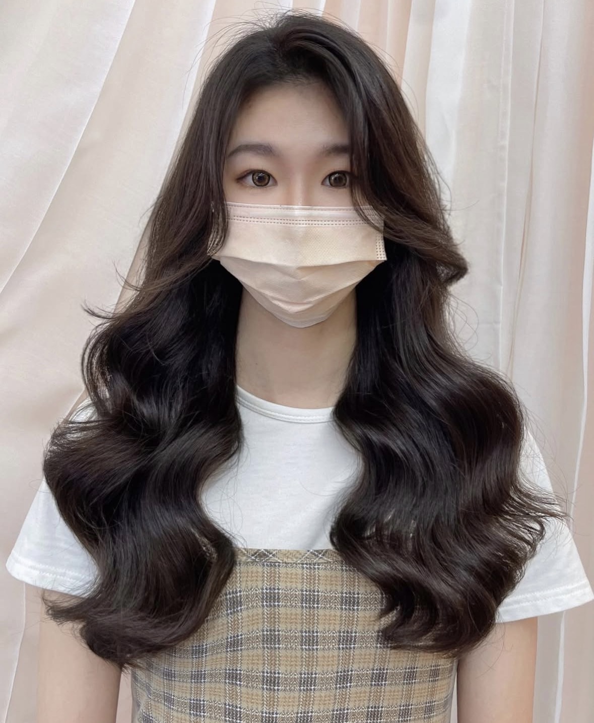 Bella Hair Studio 台中西區髮型設計師